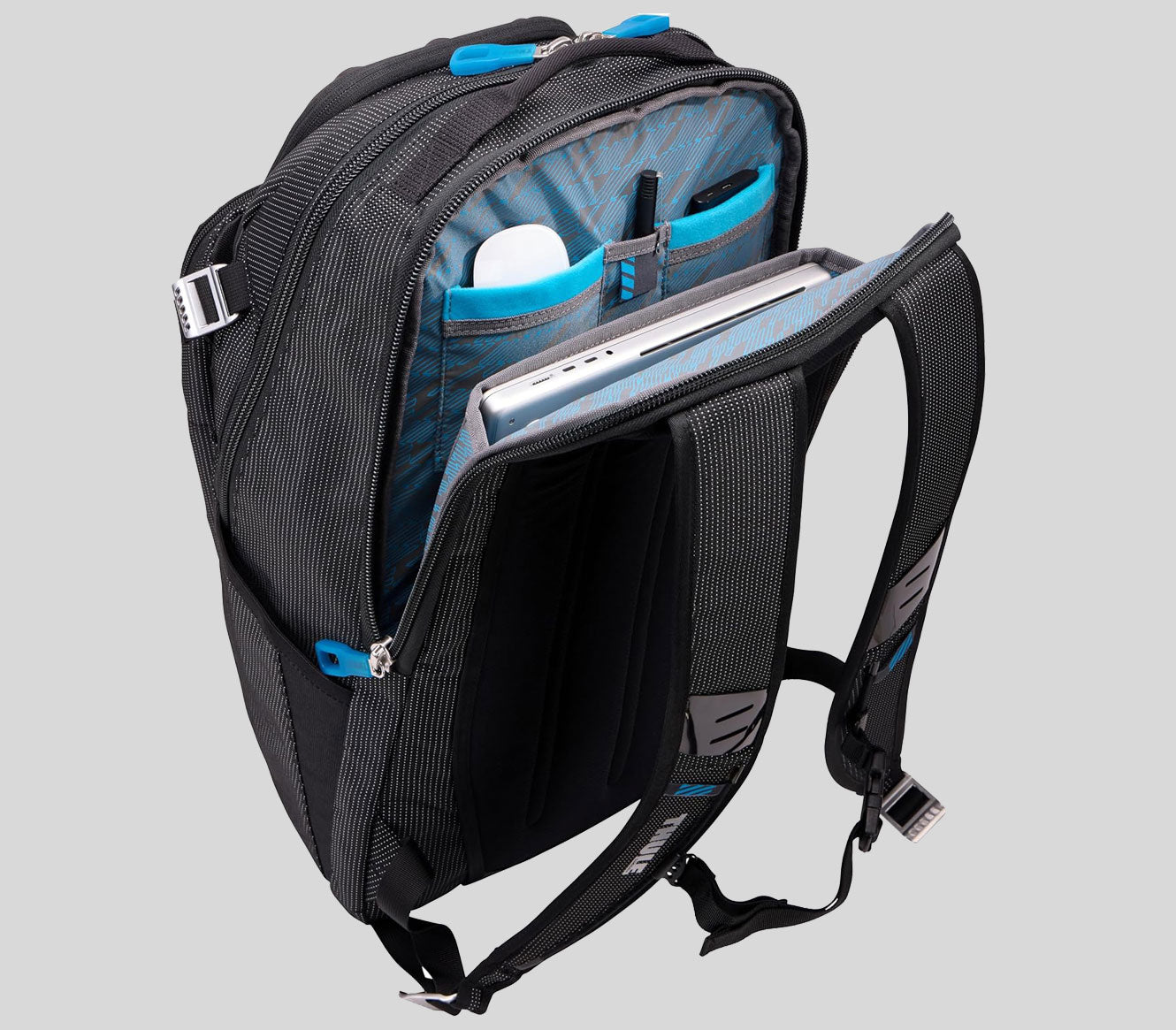 Thule Crossover 32L Backpack