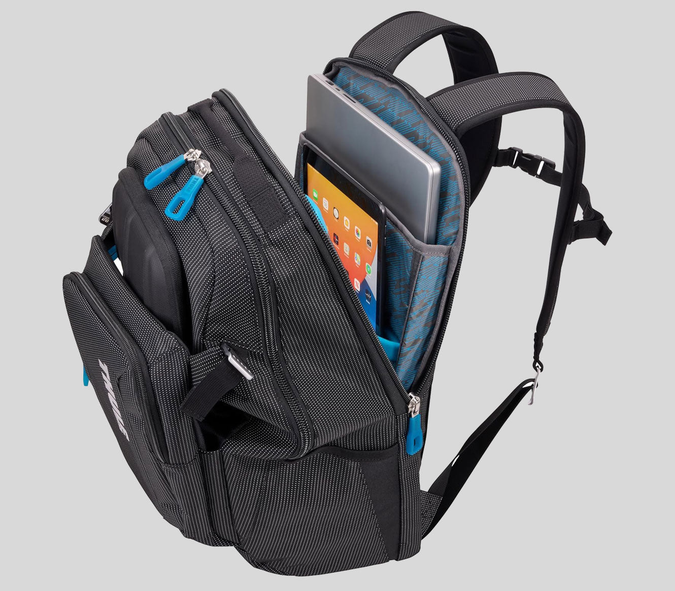 Thule Crossover 32L Backpack